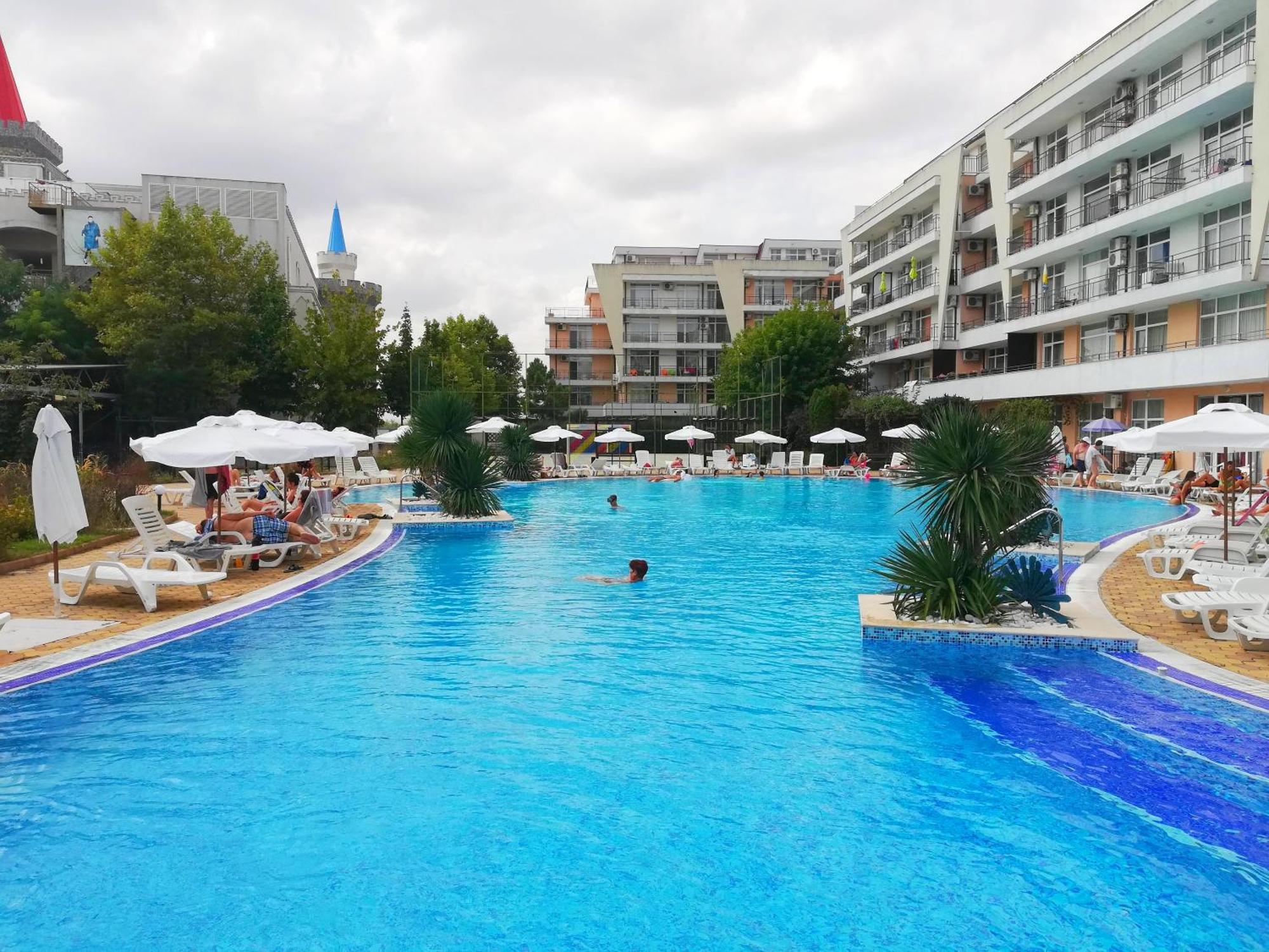 Apartment Daisy Grand Kamelia Sunny Beach Exterior photo